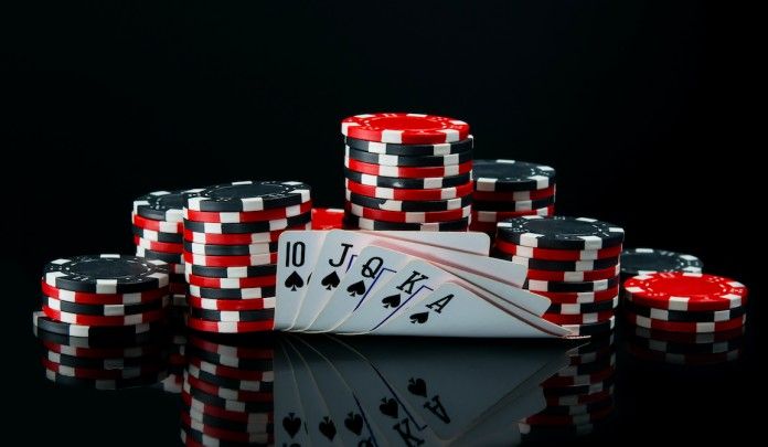 Moir Stakes Live Casino